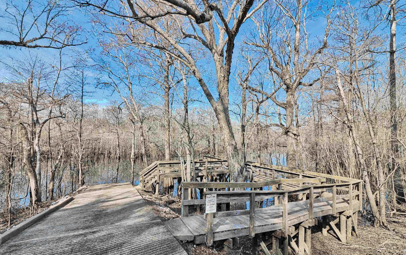 Rivers Edge Plantation new home community in Conway situated along Tilly Lake near the Waccamaw River